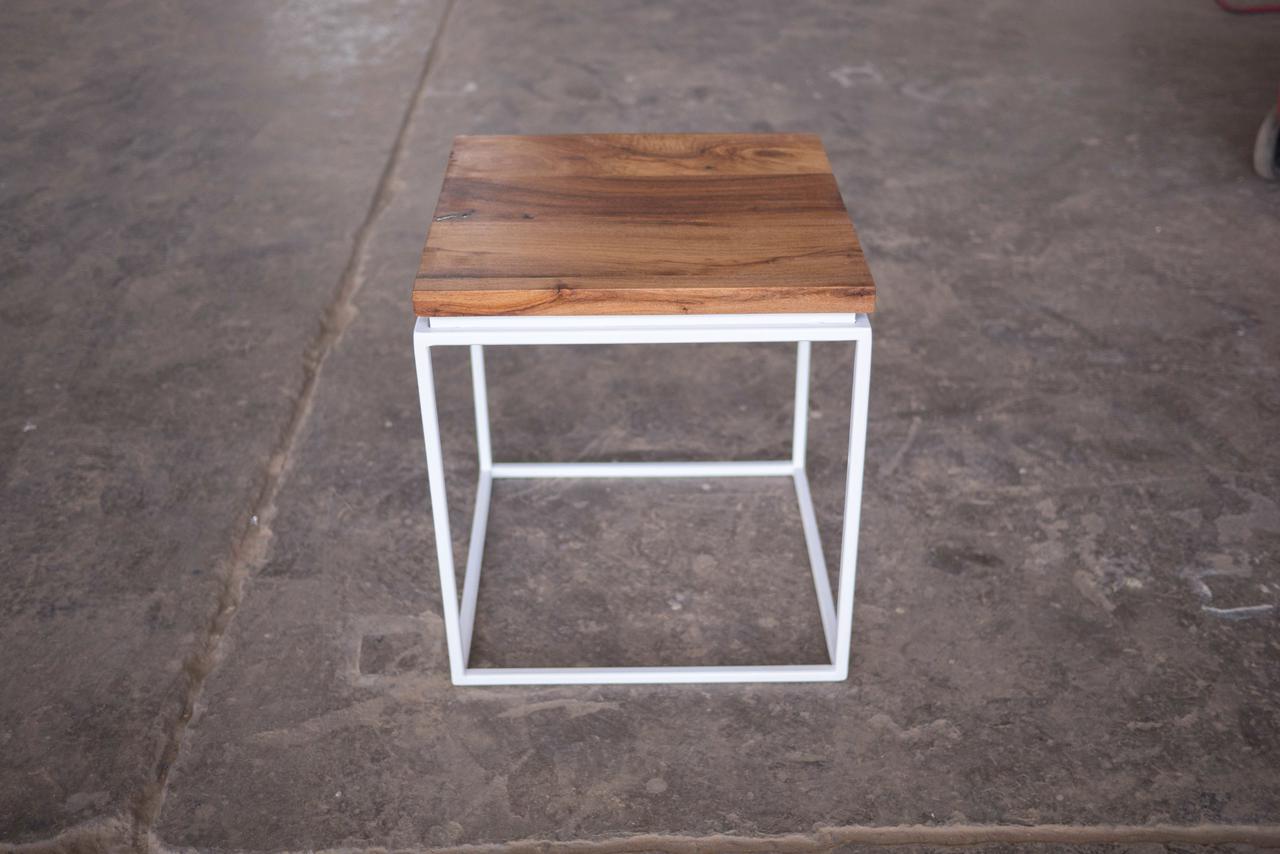 Cubic - Bijzettafel