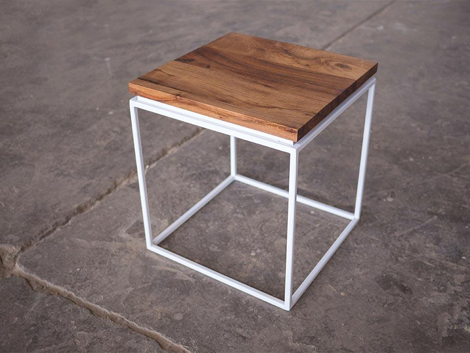 Cubic - Bijzettafel